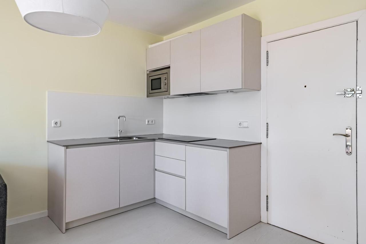 Apartamento Bahia Blanca Виланова-и-ла-Желтру Екстериор снимка
